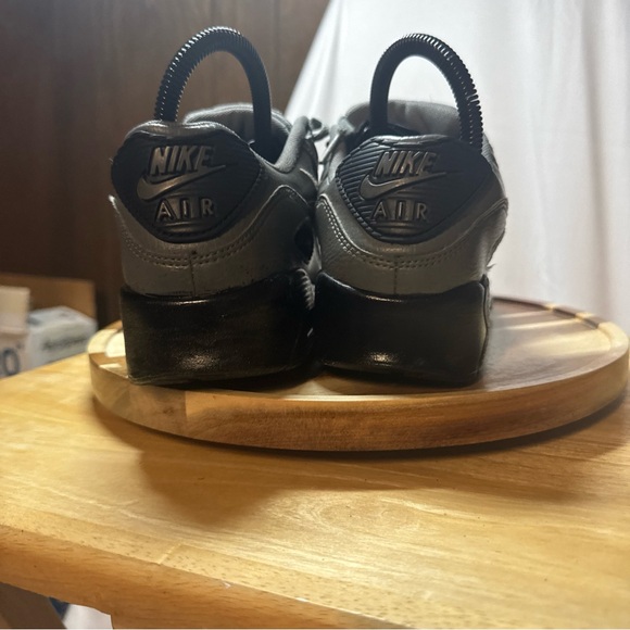 Nike Air Max 90  multi swoosh  smoke grey Mandarin  5.5Y = women’s 7 - Picture 2 of 7